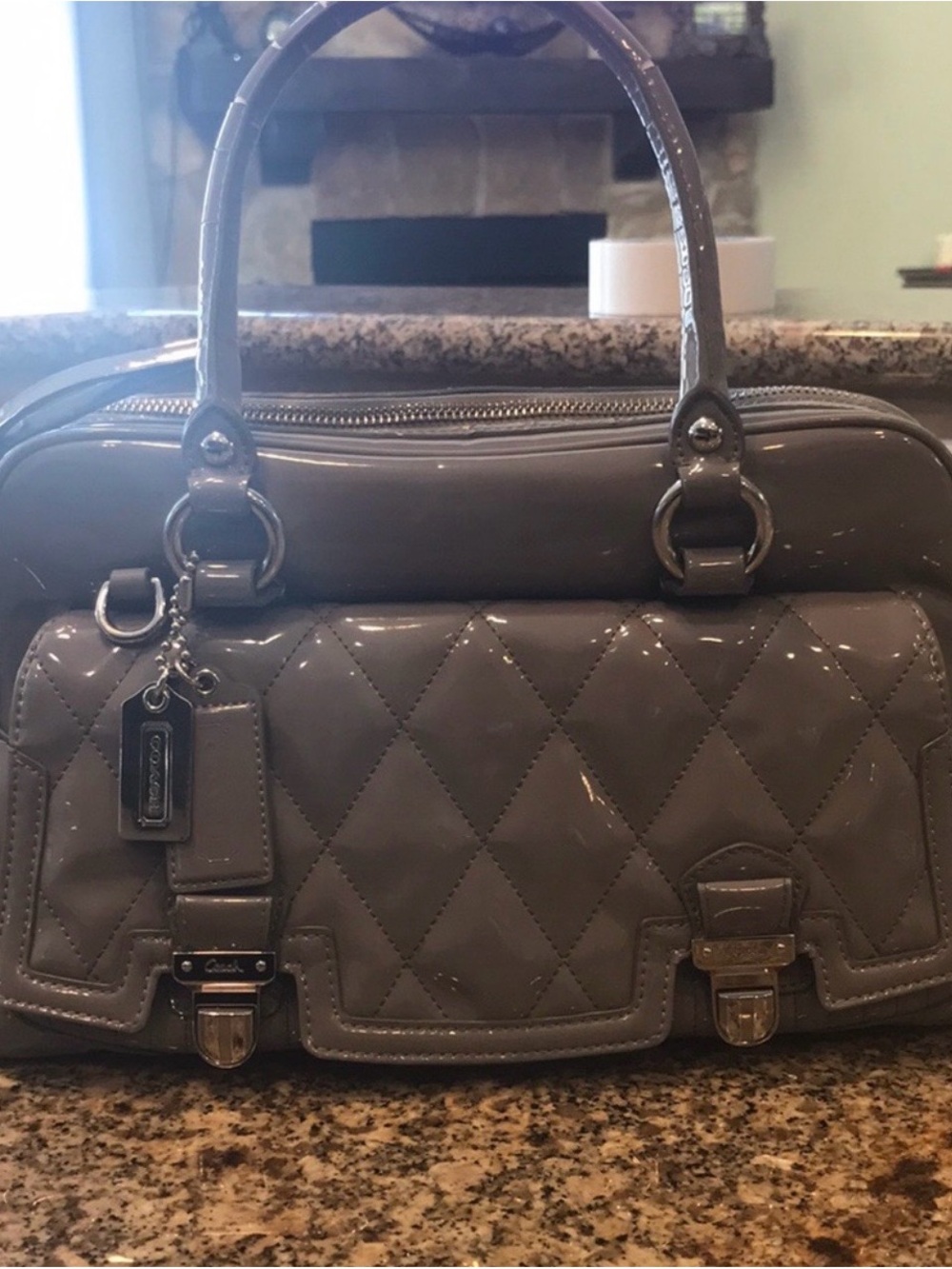 Coach 18675 Vintage Y2K Poppy Liquid Gloss Quilted Grey Pushlock Bag Purse